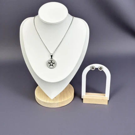 Parure bijoux femme argentée : collier pendentif étoile cerclé de strass et puces d'oreilles étoile