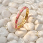 Bracelet jonc doré femme rose motifs floraux brillants