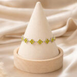 Bracelet argenté femme fleurs jaunes scintillantes – Image 4
