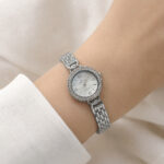 Coffret bijoux argenté femme montre et parure trèfle – Image 3