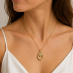 Parure dorée femme pendentif double cœur doré chic – Image 3