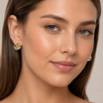 Parure bicolore collier papillon et puces fleur femme – Image 4