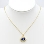 Collier doré femme pendentif œil bleu et détails brillants – Image 2