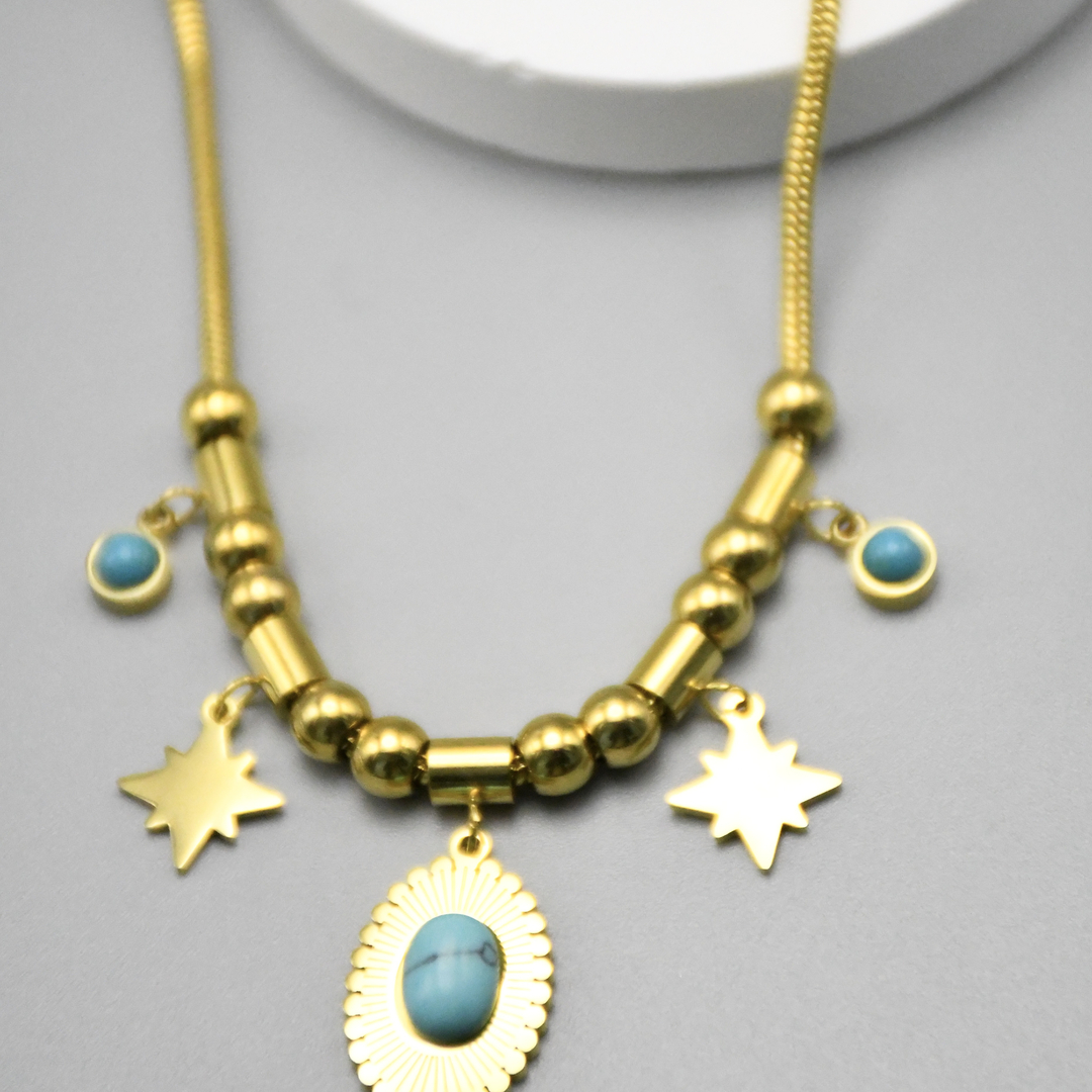 LV-CL-53-1 Collier doré femme breloques soleil et détail turquoise – Image 1