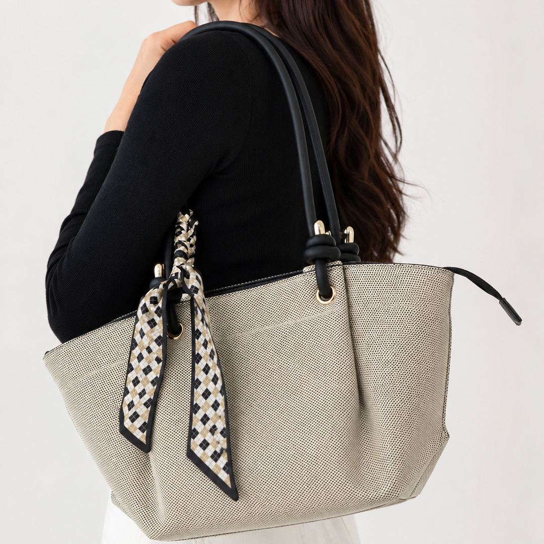 LV-SC-10 Sac cabas femme beige texturé avec foulard noir chic – Image 1
