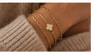 Accumulation de bracelets femme Lova Bijoux